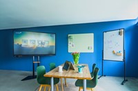 Legamaster Evolve 2 Touch beeldscherm monitor in opstelling