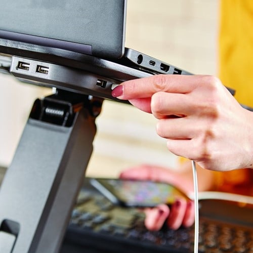 Fellows Hana Laptopstandaard 8064301 hand bij USB poorten